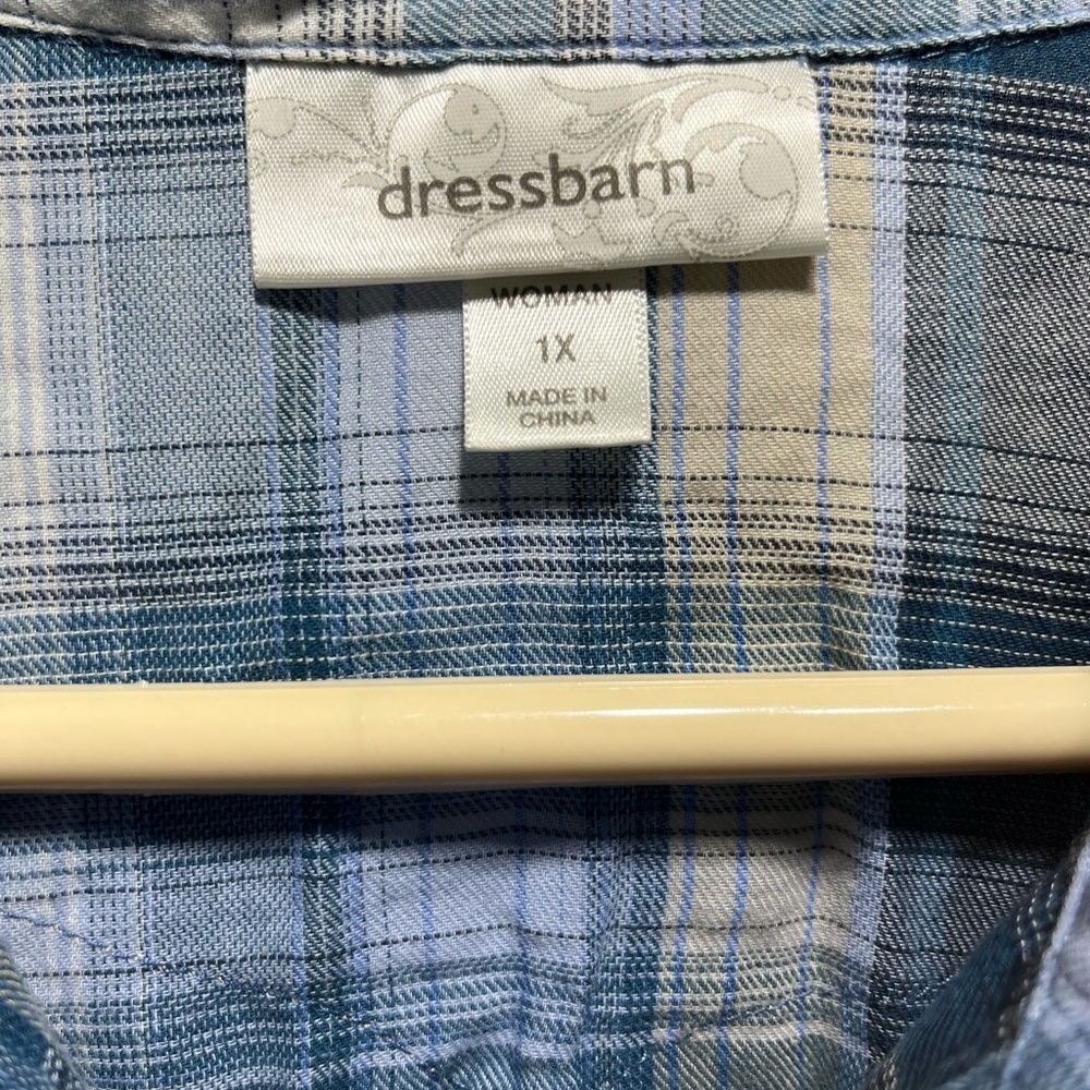 Dressbarn Men's Casual Blue and Gray Checkered Shirt